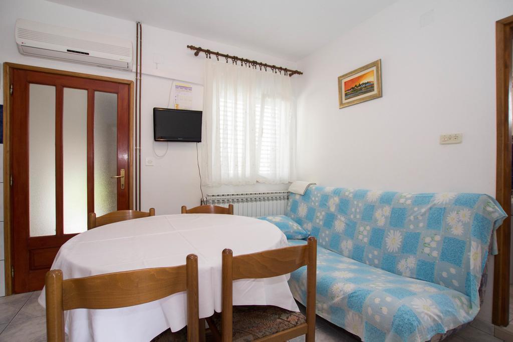Apartments Bartul Sućuraj Exterior foto